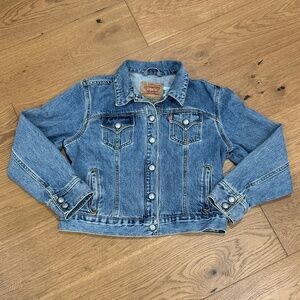 Levi’s Vintage Y2K Denim Trucker Jacket - Ladies Size L - EUC